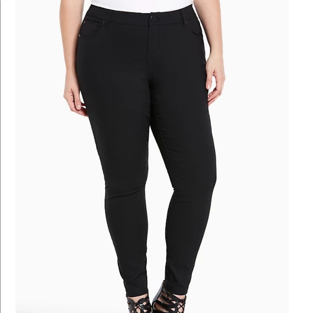 Studio Ponte Stretch Skinny Pants Size 16